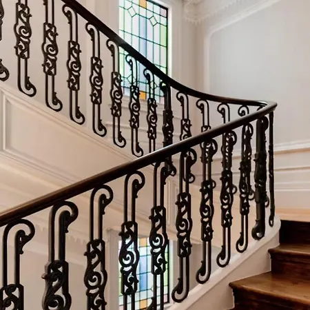 18th Century Italia With Historic Charm & Modern Luxury In 2n Porto