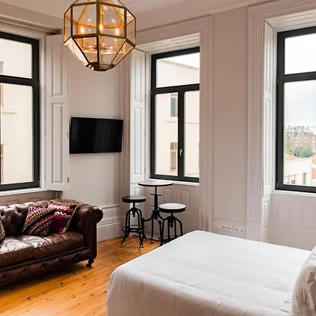 18th Century Italia With Historic Charm & Modern Luxury In 2n Porto