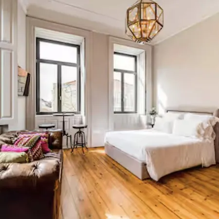 Apartment 18th Century Italia With Historic Charm & Modern Luxury In 2n *